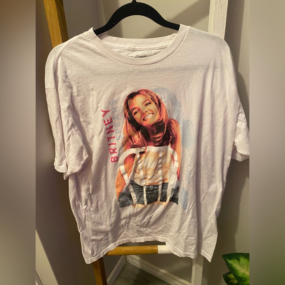 Britney Spears tshirt size XL
